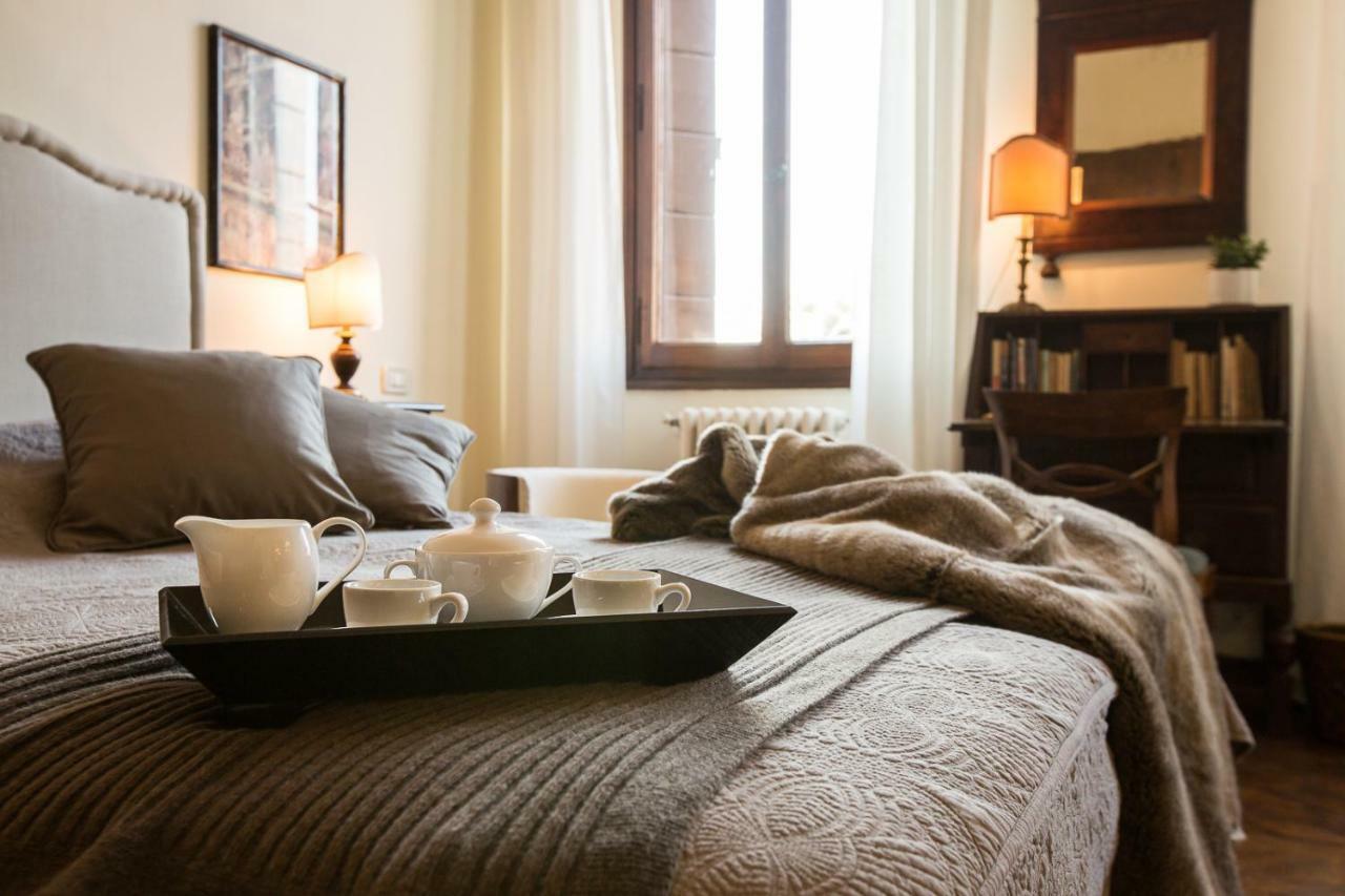 Ca Dei Greci Canal View Apartment